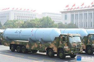 国庆阅兵巨浪-2