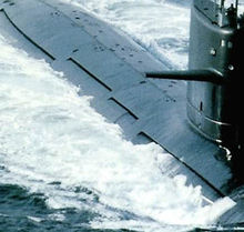 093型攻击核潜艇的分段纵缝式流水孔