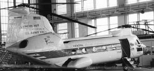 1958年4月22日V-107原型机首飞，该机的军用编号是YHC-1