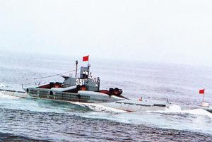 033G型潜艇